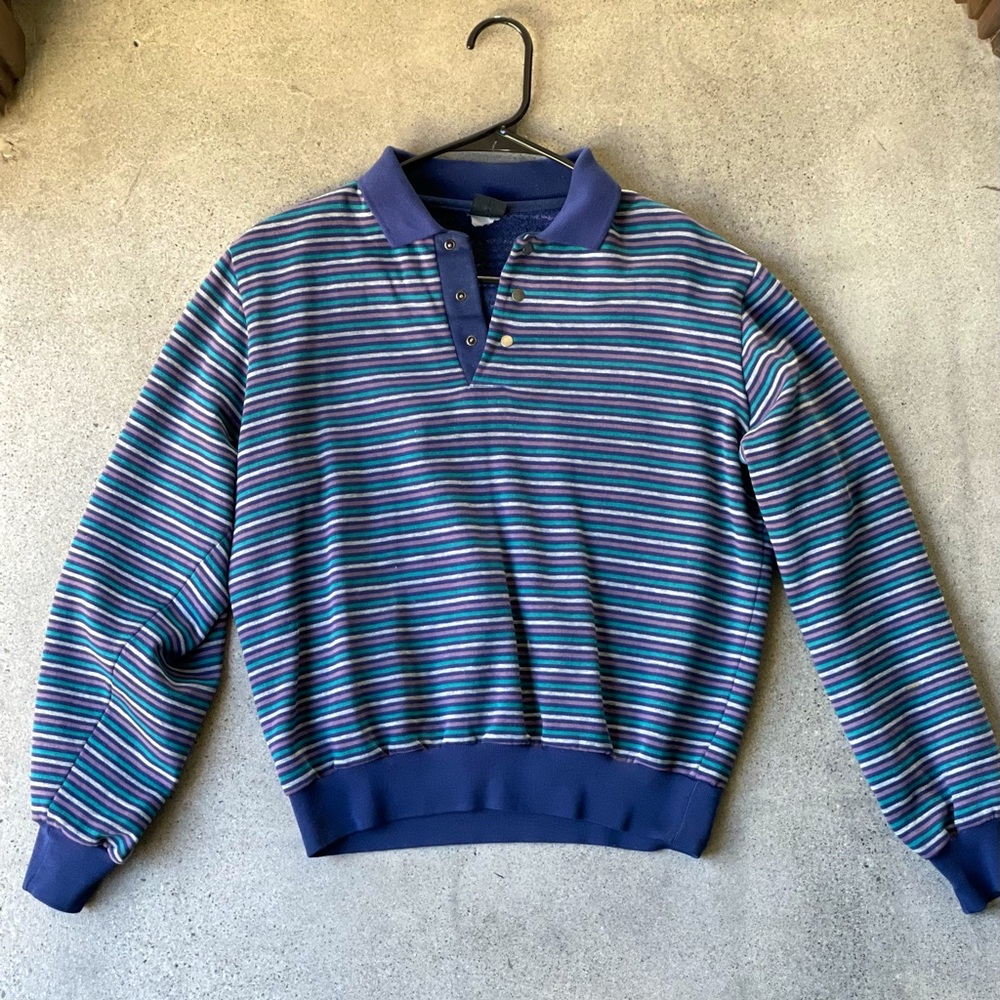 Vintage Levi’s Crop Fleece Top